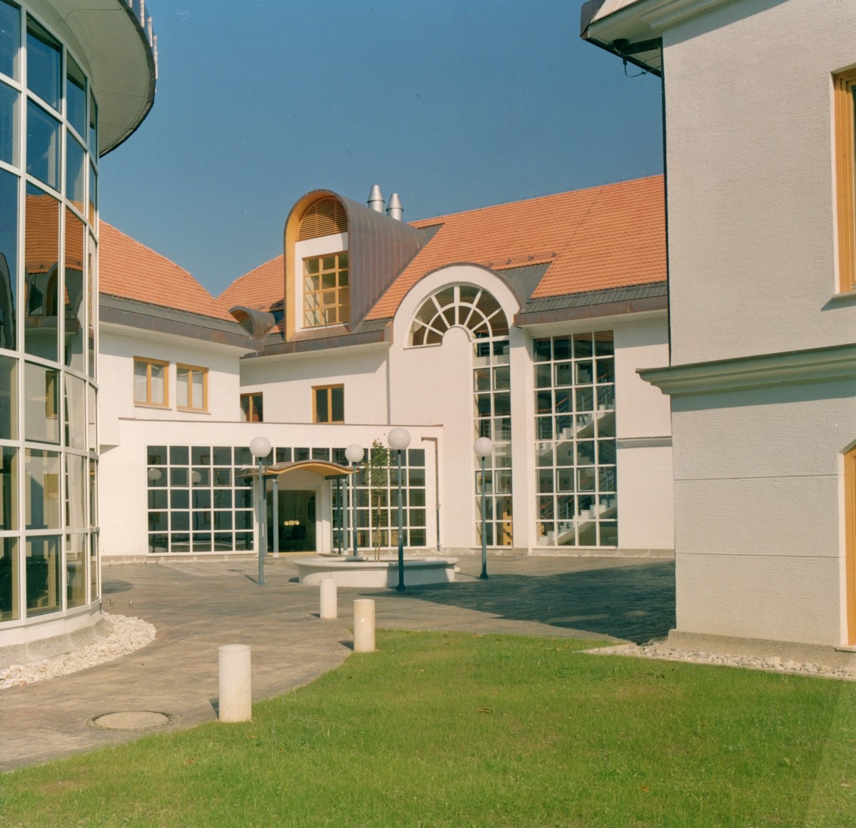 Mobirise